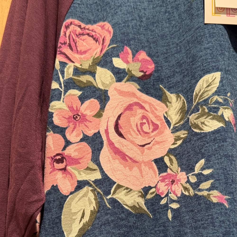 Lularoe Randy Floral Raglan Top - Picture 3 of 4